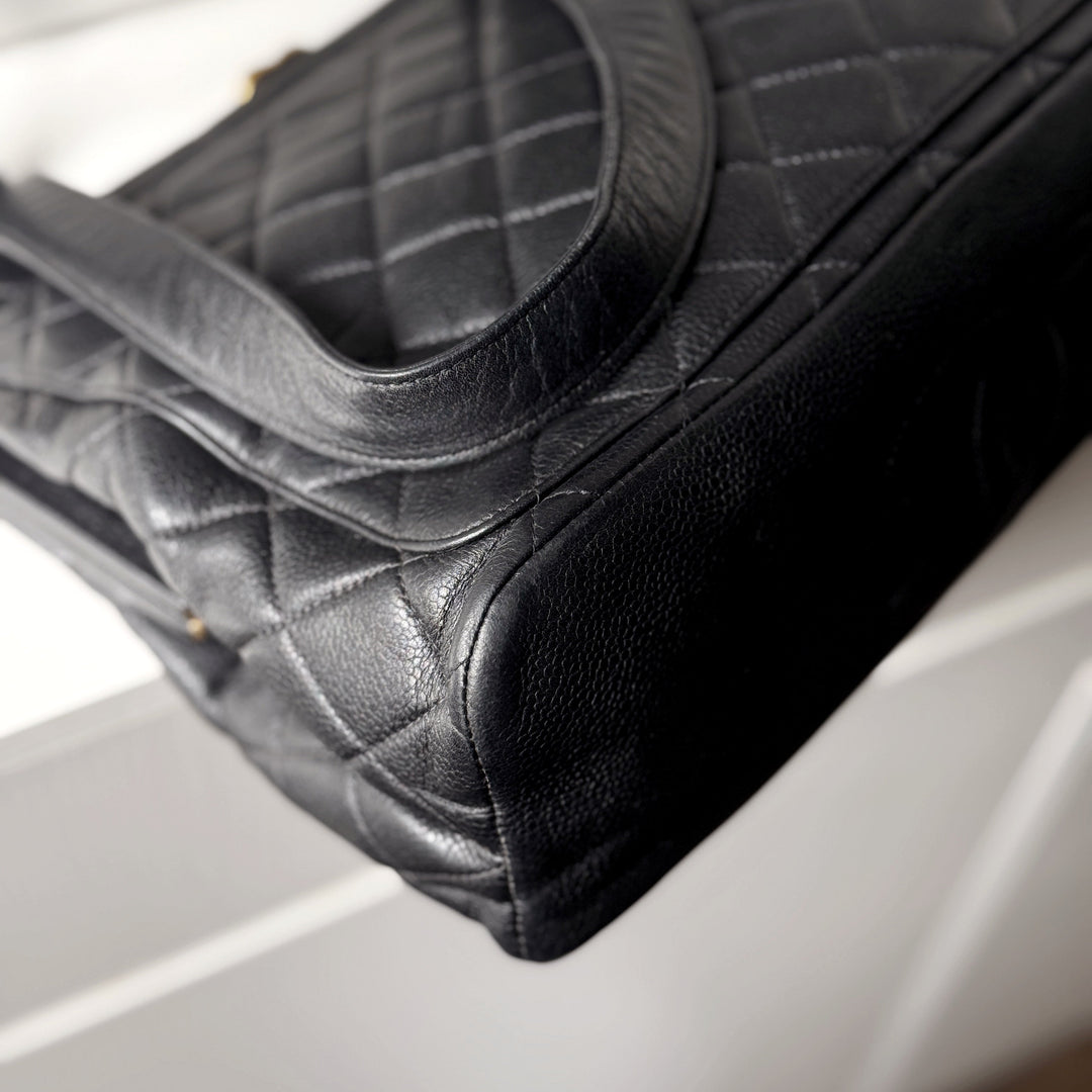 Chanel vintage Caviar Tote Bag