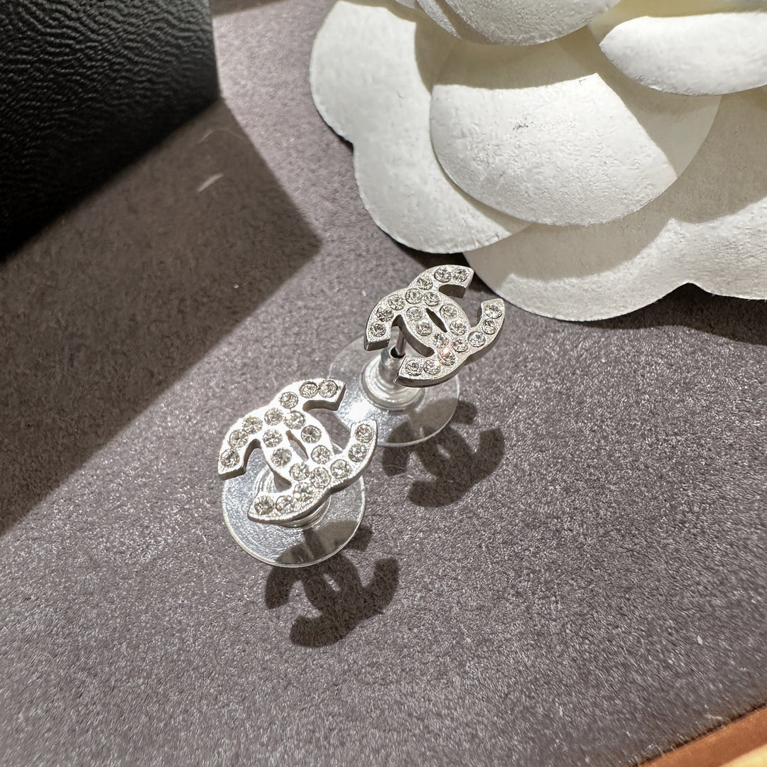 Chanel vintage earrings
