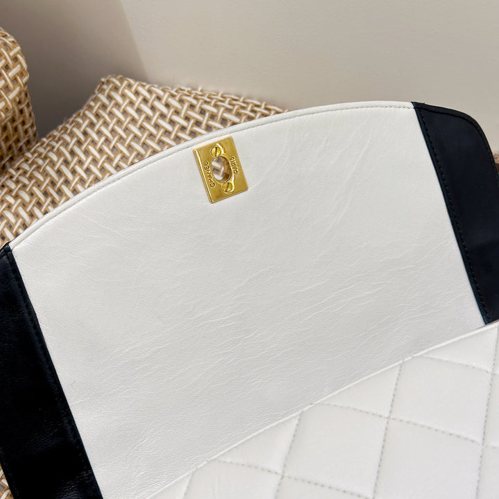 Chanel Vintage Black/White Lambskin Dianan Class Flap 25cm