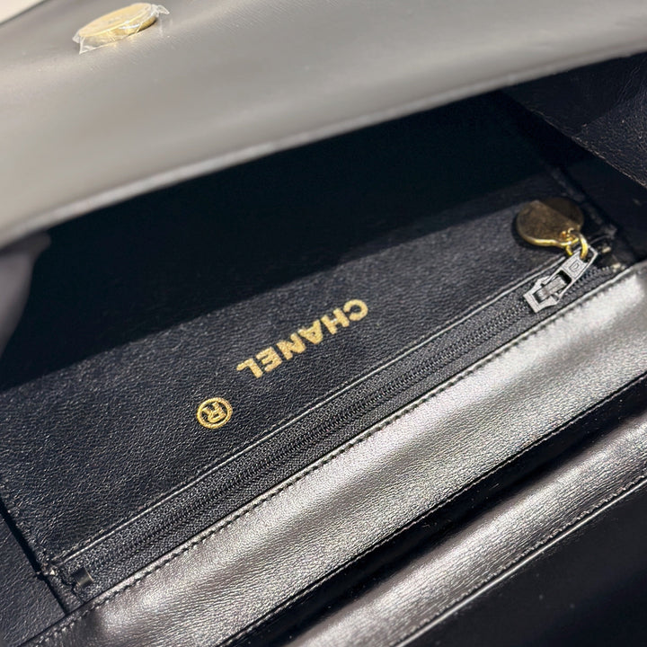 Chanel vintage box chain bag
