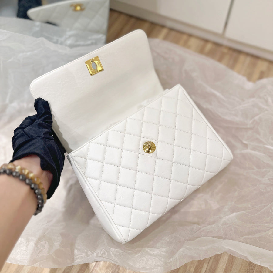 Chanel vintage kelly handbag(white)