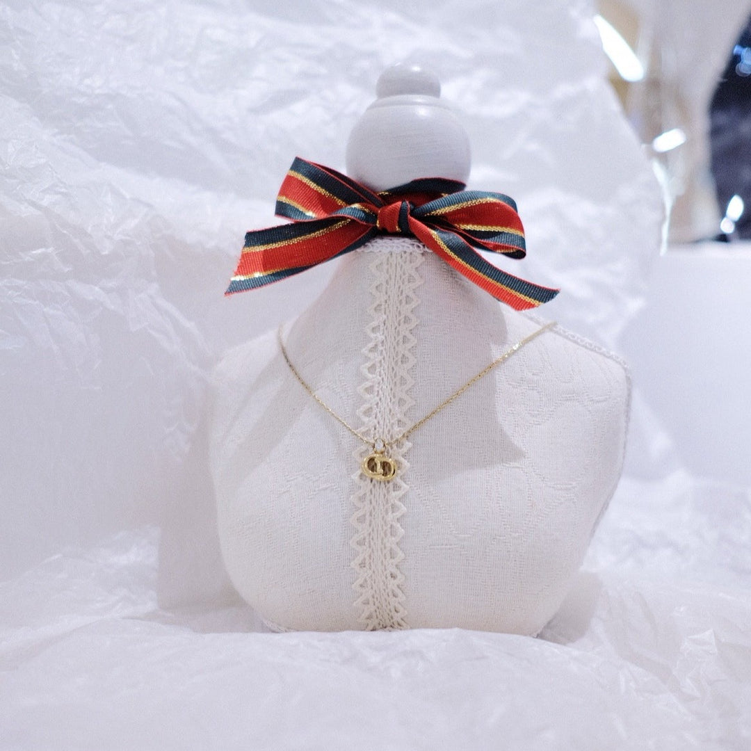 Dior vintage necklace