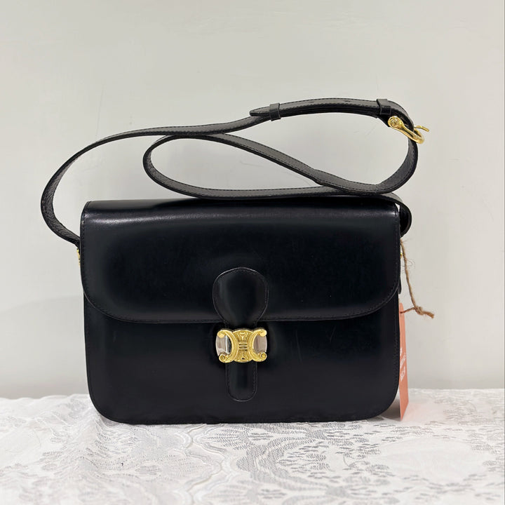Celine vintage triomphe box bag
