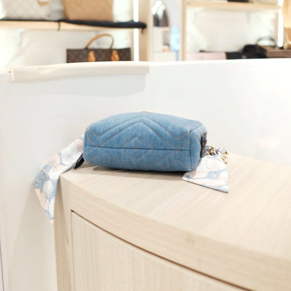 Gucci vintage pearl denim clutch bag+chain