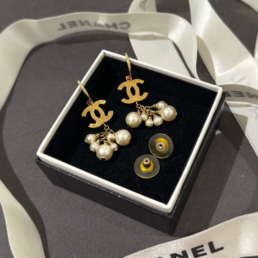 Chanel vintage earrings