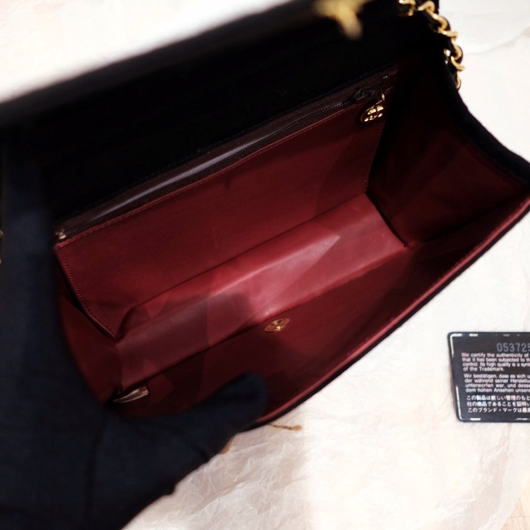 Chanel vintage flap bag