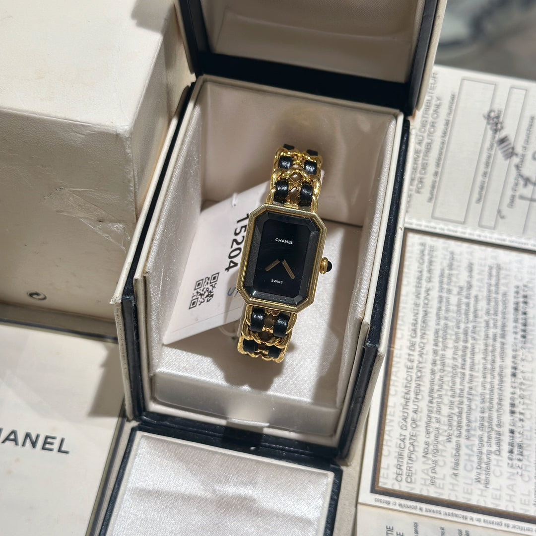 Chanel vintage première watch S
