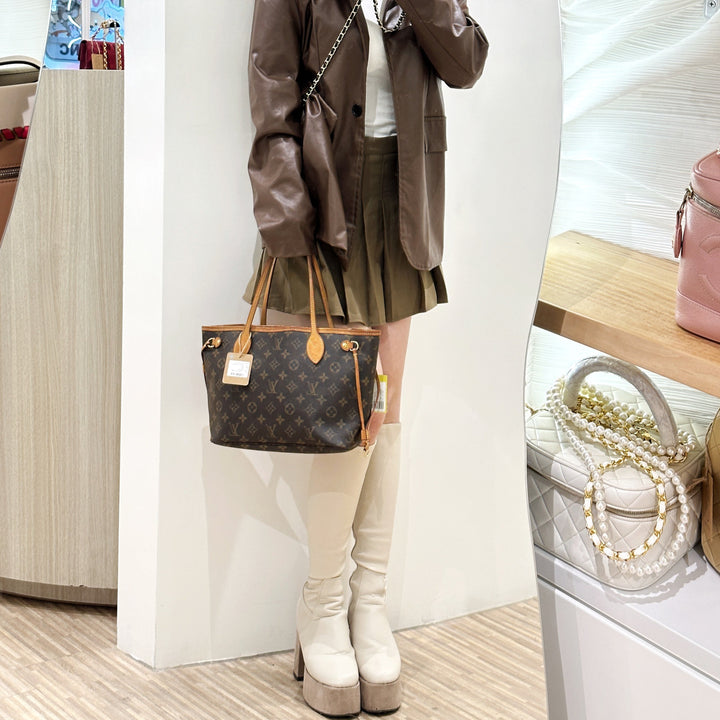 Louis Vuitton Neverfull PM