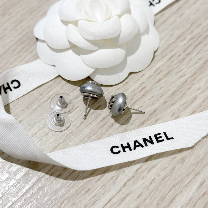 Chanel vintage earrings