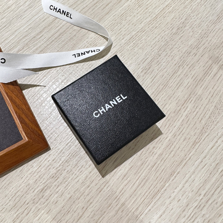 Chanel vintage earrings