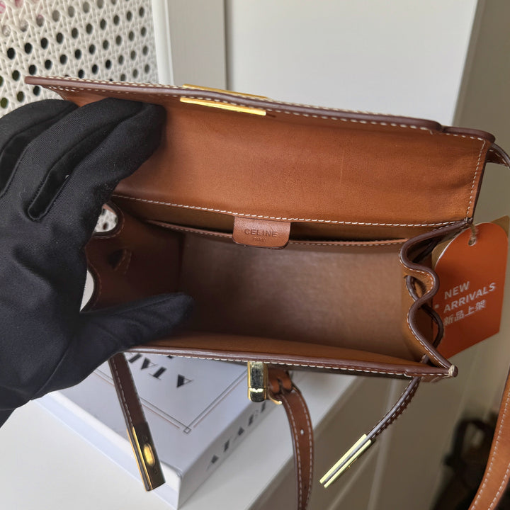 Celine vintage kelly crossbody bag