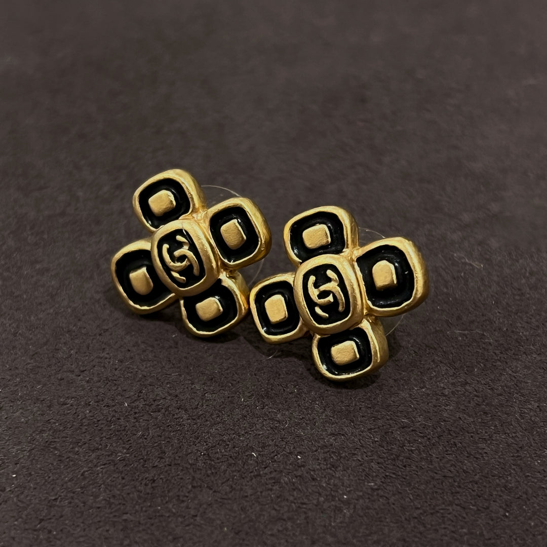 Chanel vintage earrings