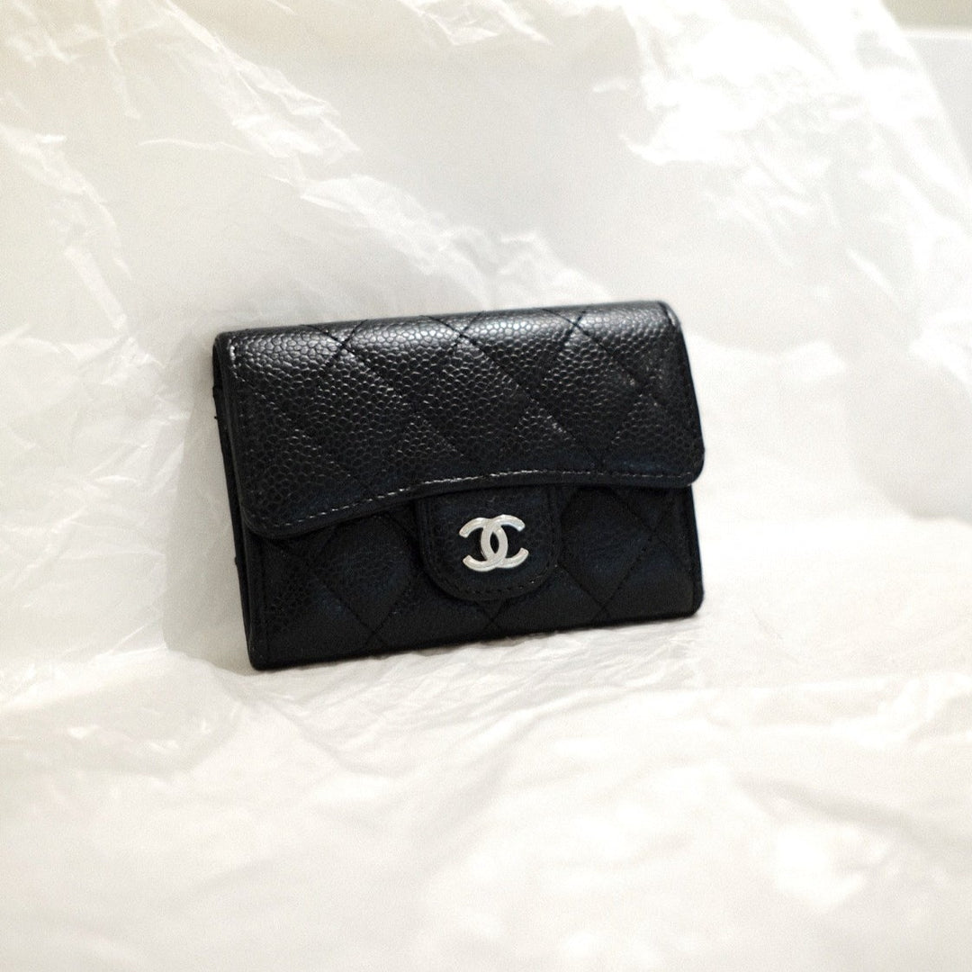 Chanel classic cardholder