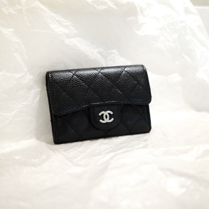 Chanel classic cardholder