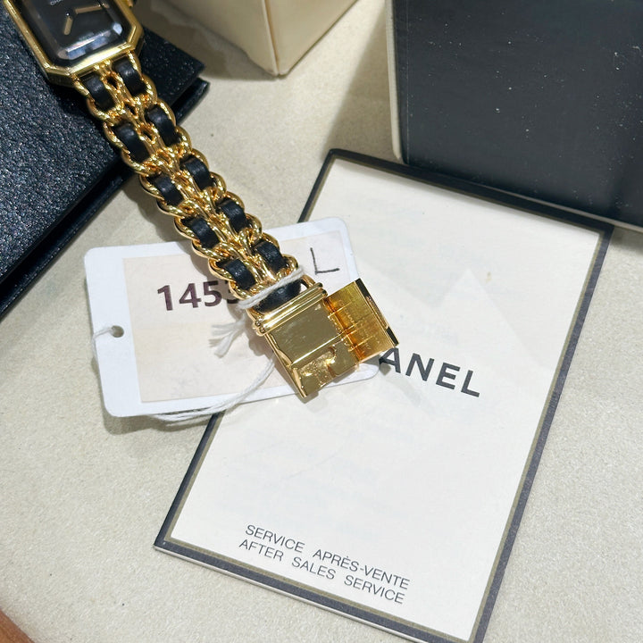 Chanel vintage première watch L