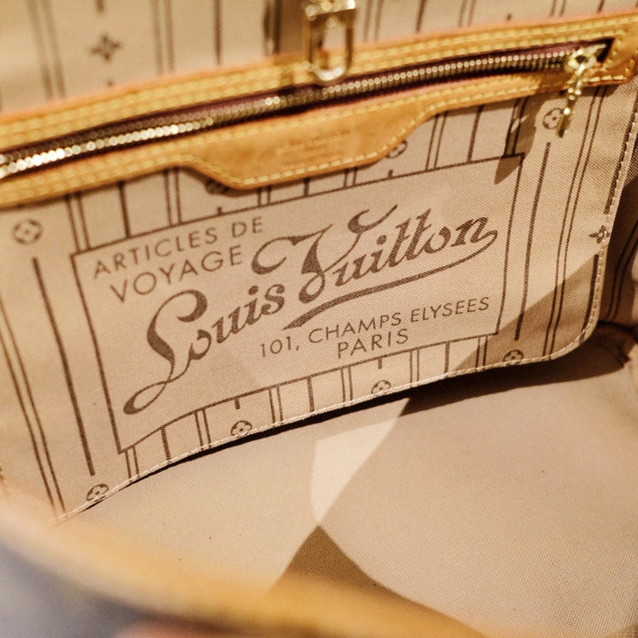 Louis Vuitton Neverfull PM