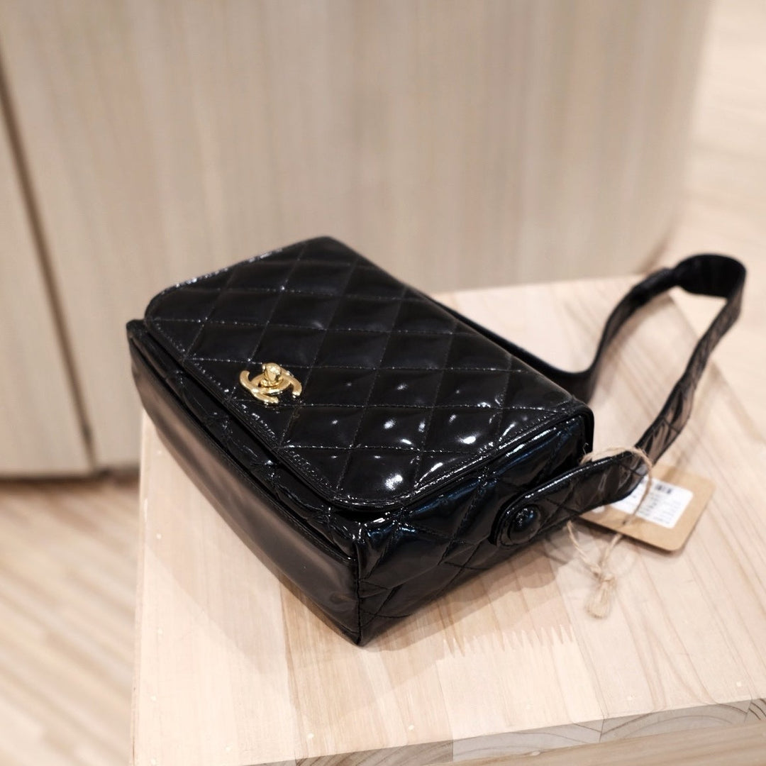 Chanel vintage patent leather kelly bag