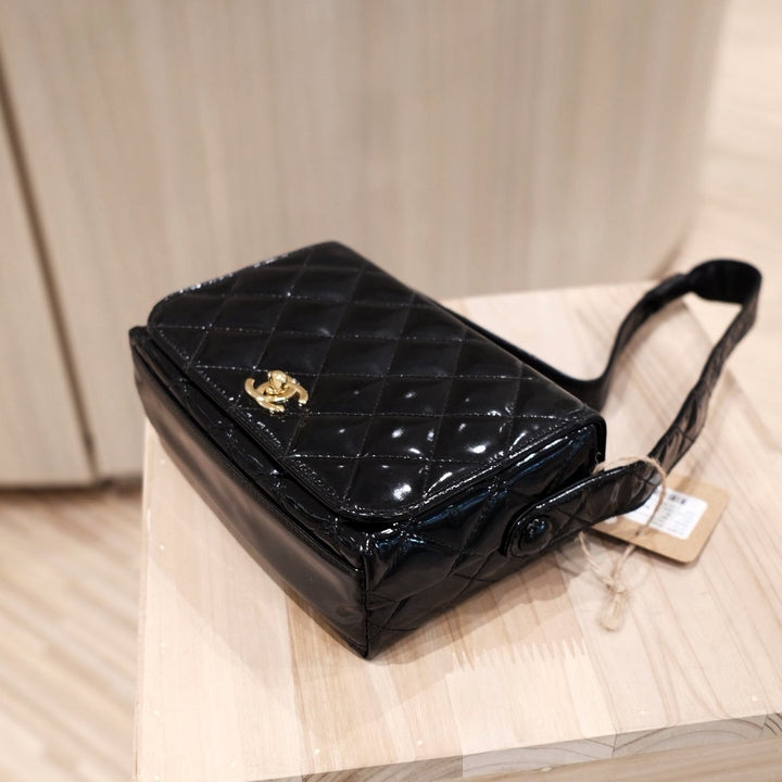 Chanel vintage patent leather kelly bag