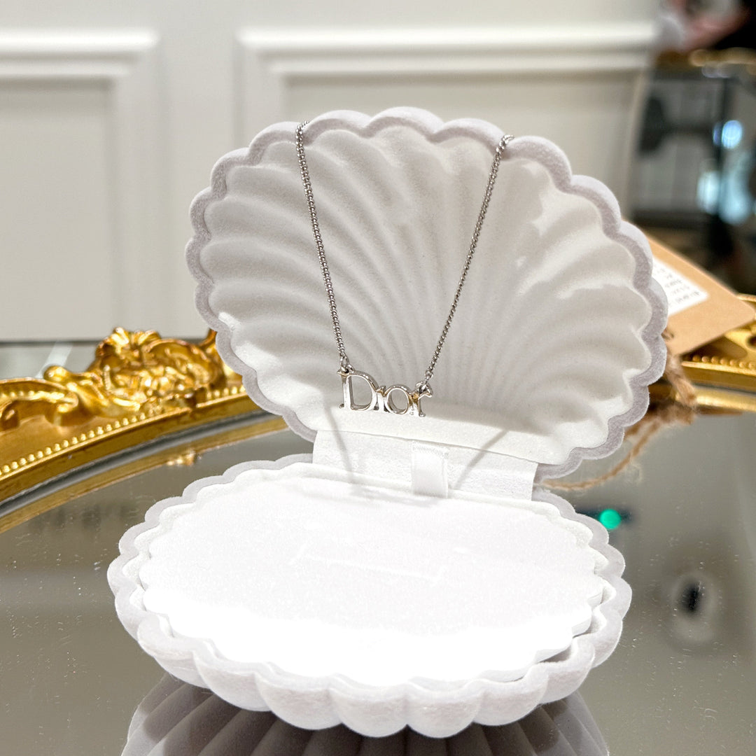 Dior vintage necklace