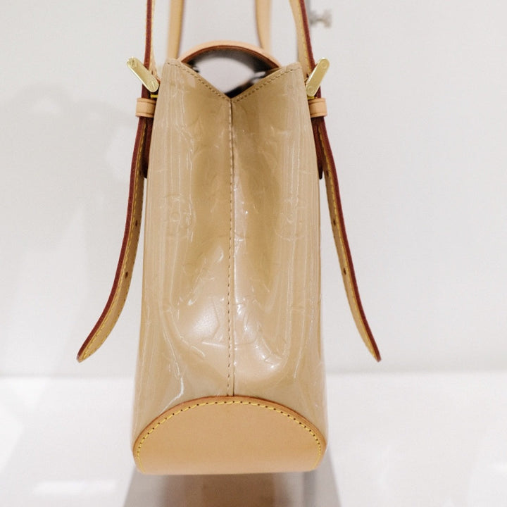 Lv vintage patent leather shoulder bag