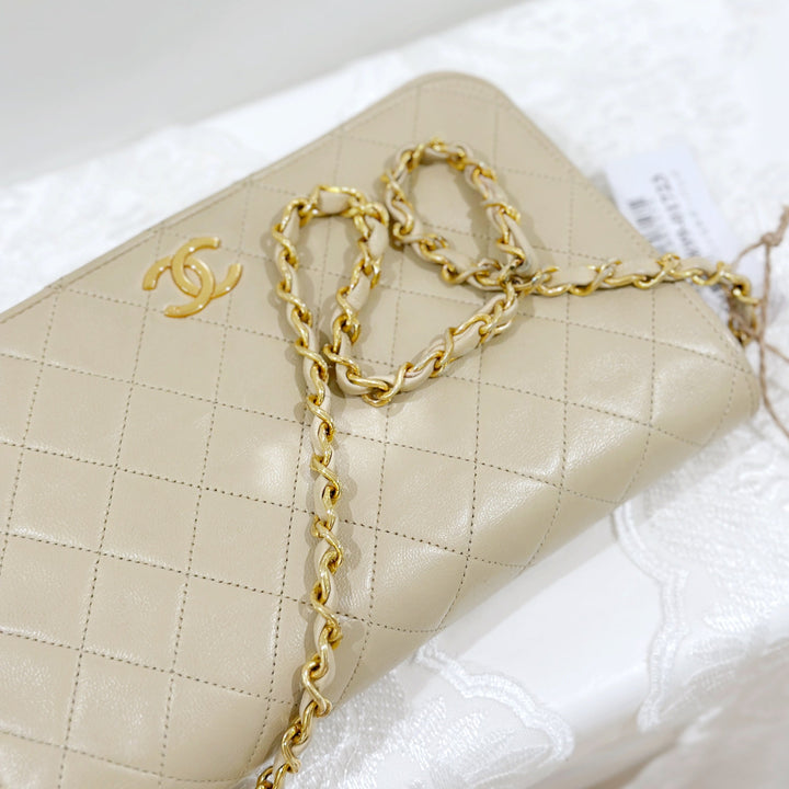 Chanel vintage flap bag