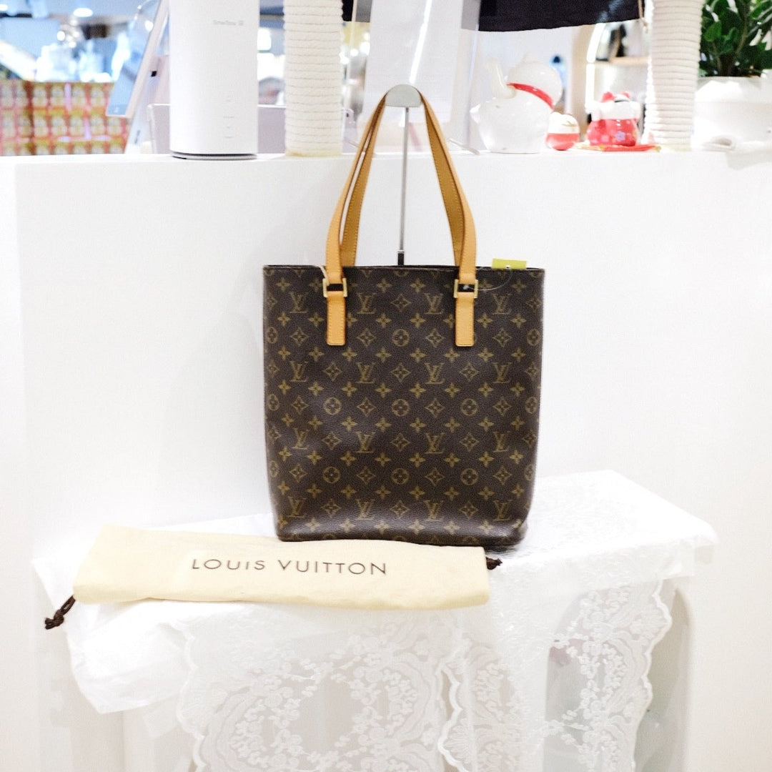 Lv vivian tote bag