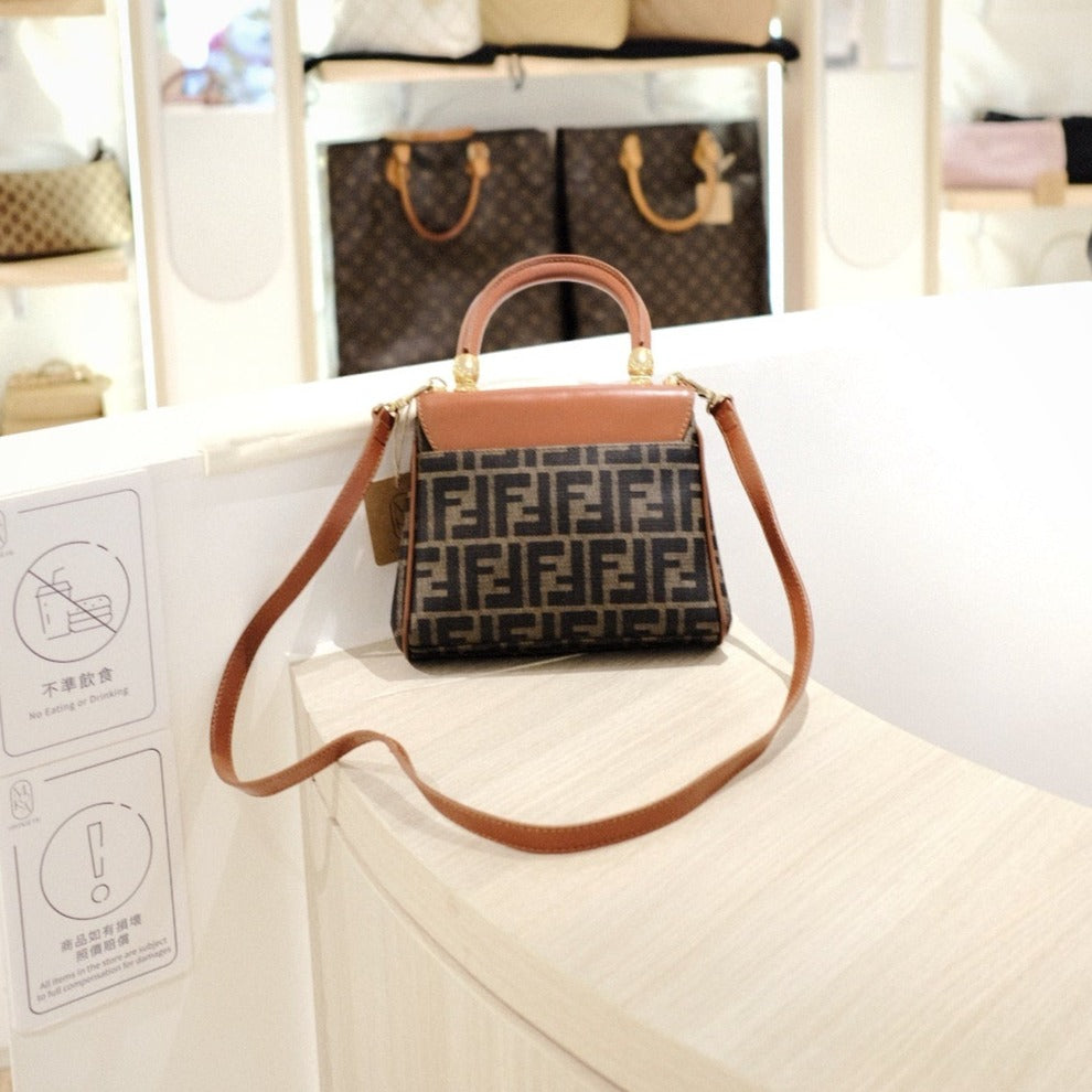 Fendi vintage kelly 2way bag