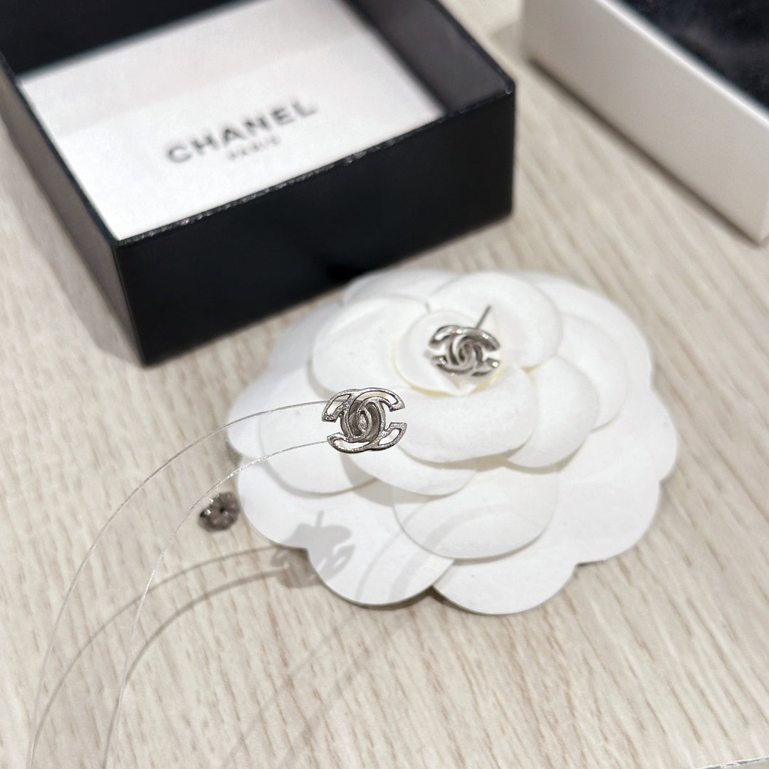 Chanel vintage earrings