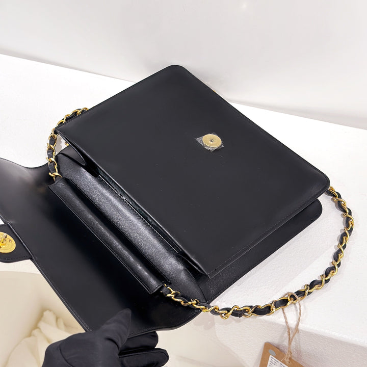 Chanel vintage box chain bag