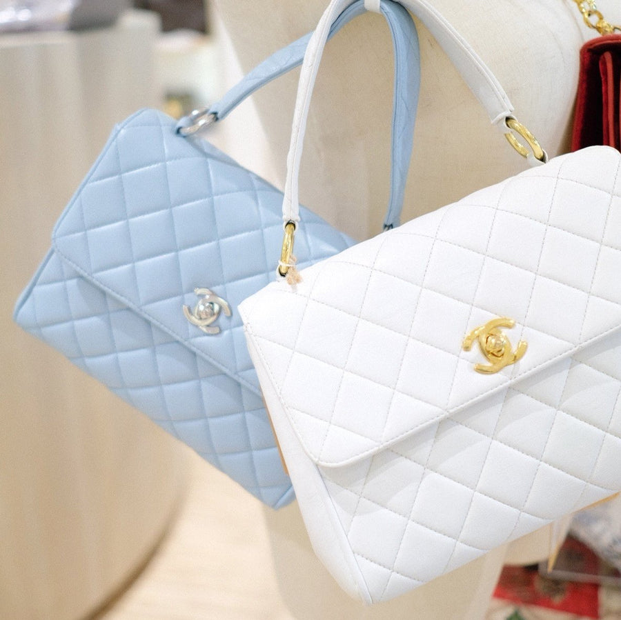 Chanel vintage kelly handbag(white)