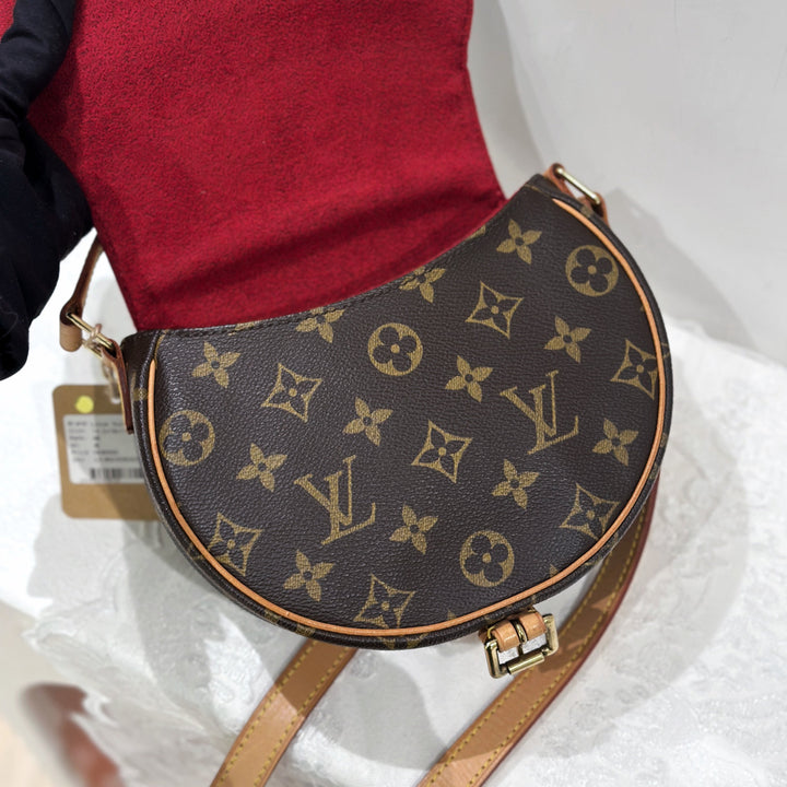 Louis Vuitton monogram sack tambran shoulder bag