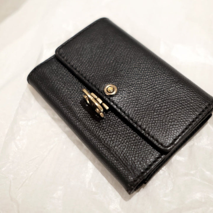 Chanel vintage cowhide flap wallet