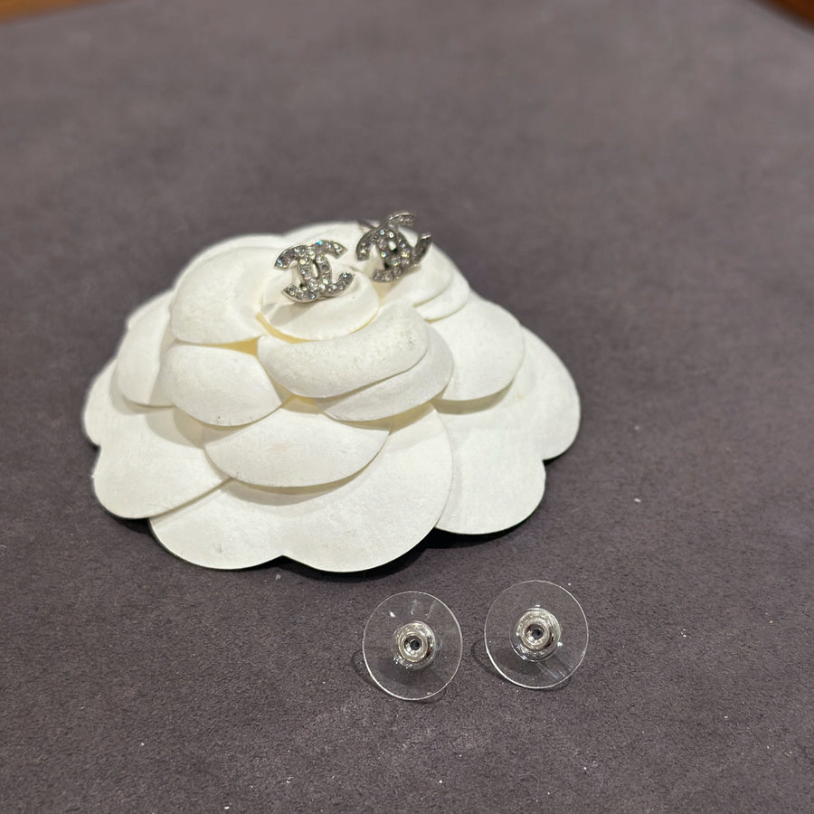 Chanel Mini Classic CC logo Earrings