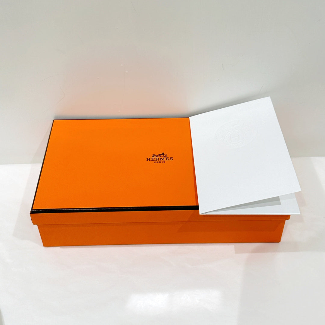 Hermes kelly to go