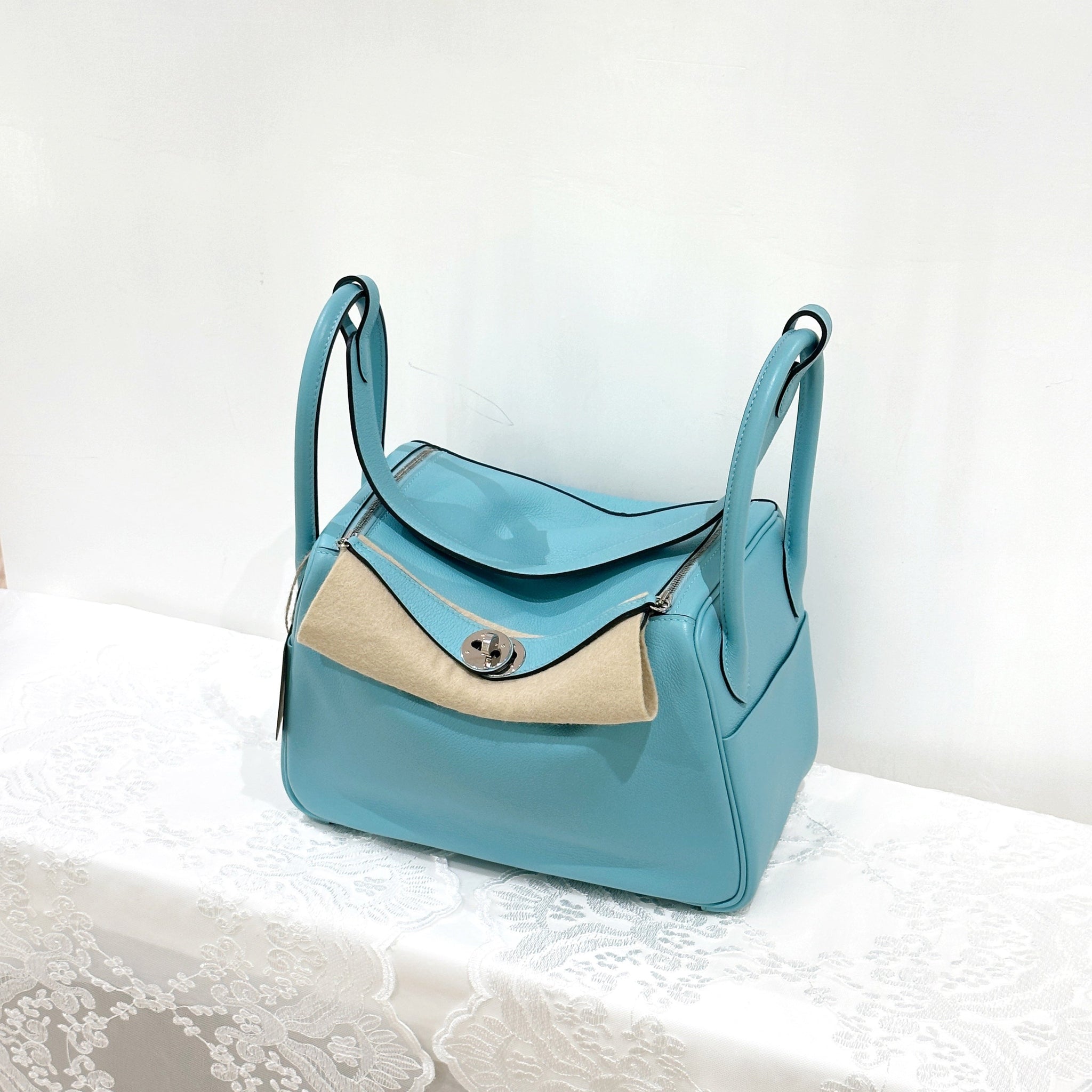 Hermes lindy 26 – Moka Vintage HK