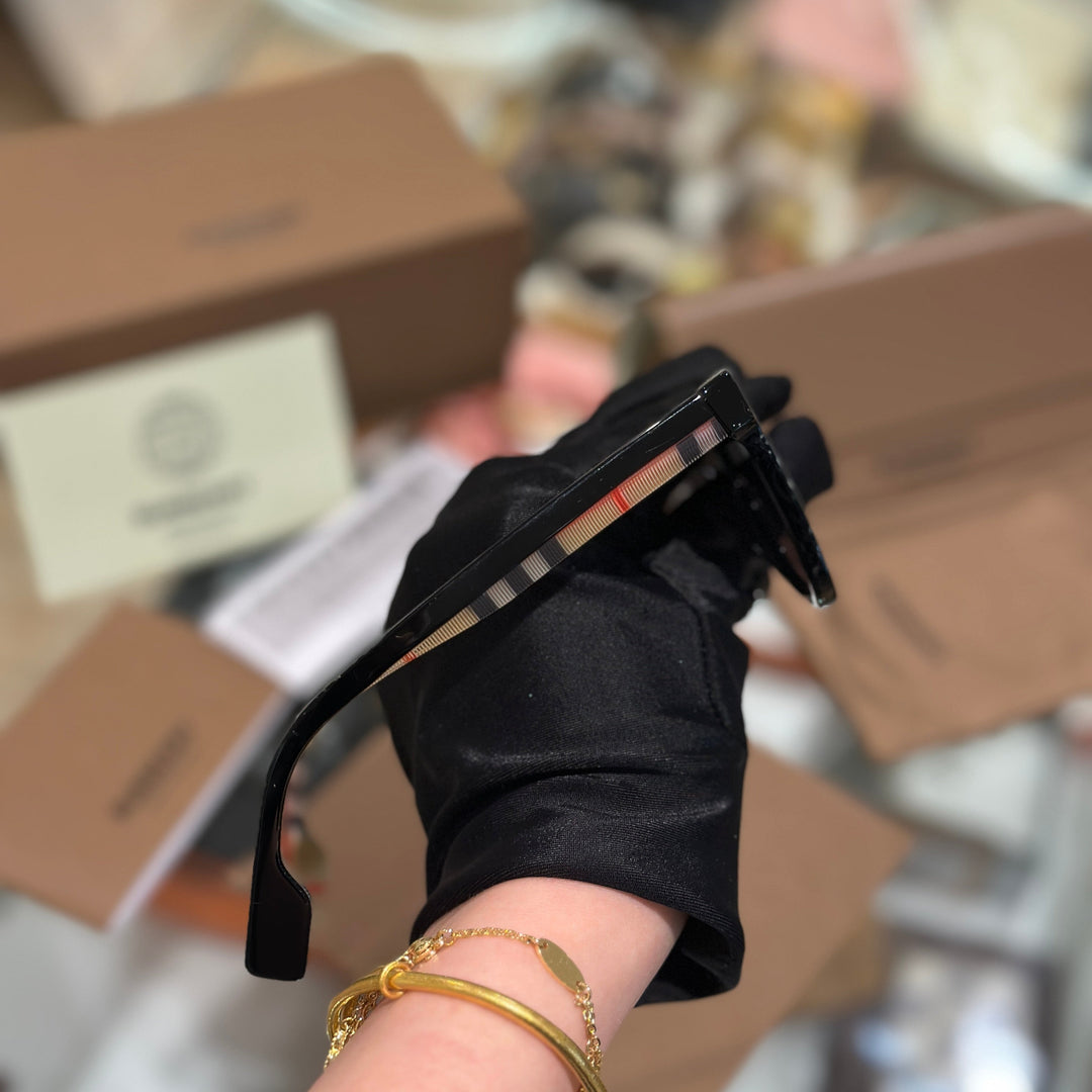 Burberry sunglasses