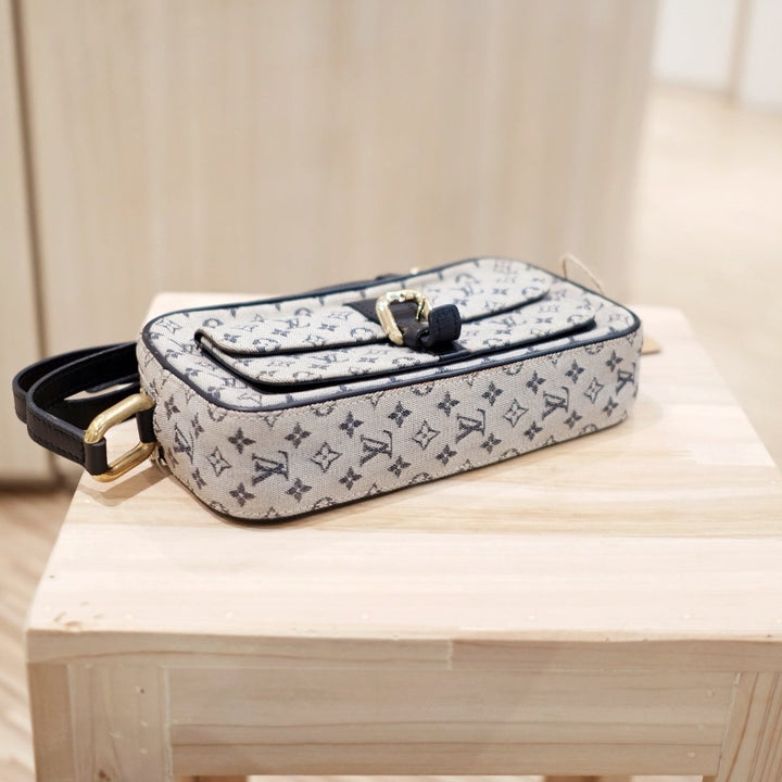 Lv vintage juliette shoulder bag