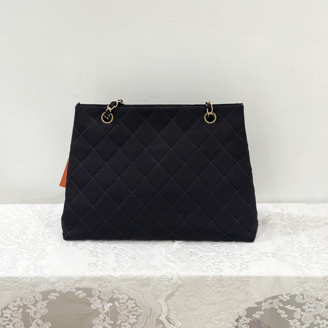 Chanel vintage quilted canvas chain tote