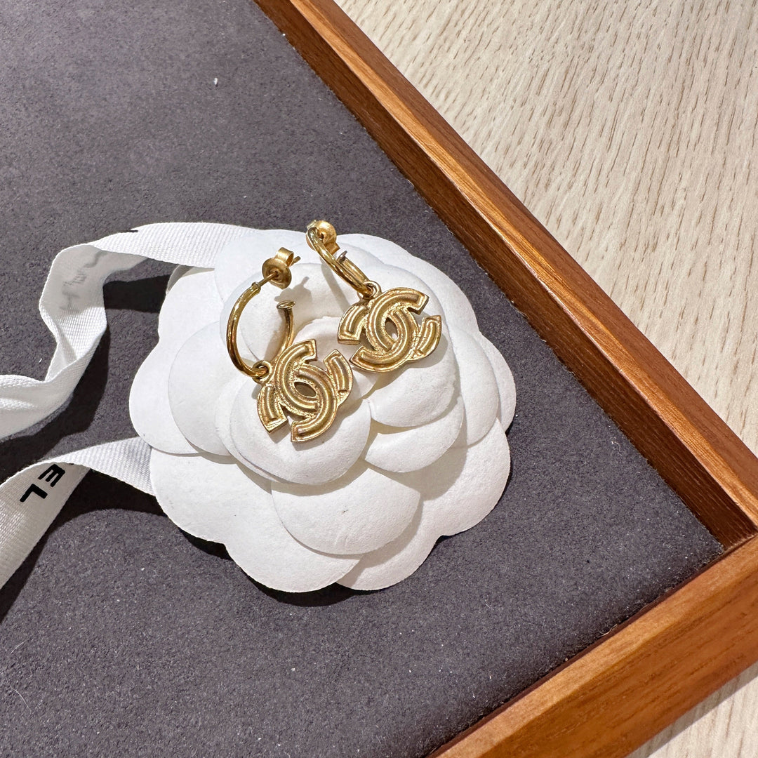 Chanel vintage earrings