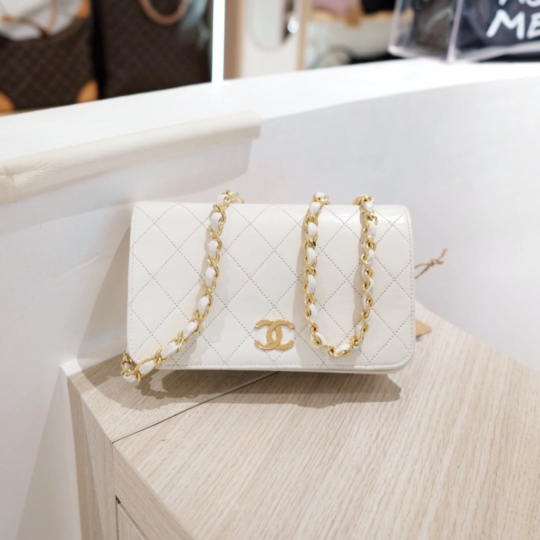 Chanel vintage mini flap bag