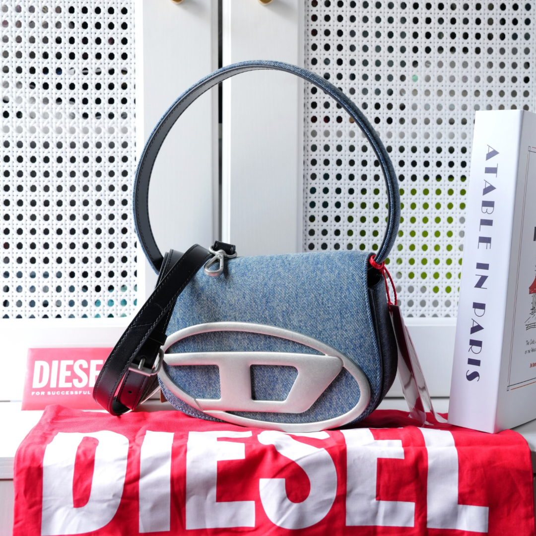 ［Brand new］Diesel 1dr