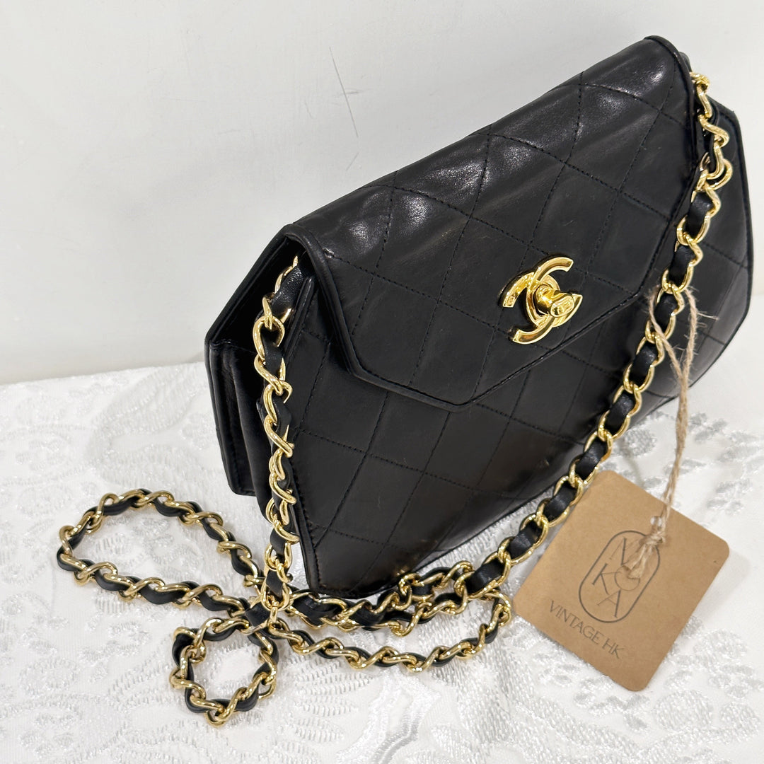 Chanel vintage octagonal quilted chain bag