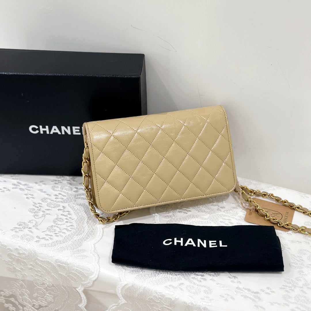 Chanel vintage mini flap bag