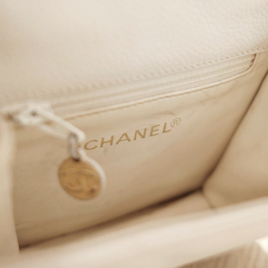 Chanel vintage v shape cowhide belt bag
