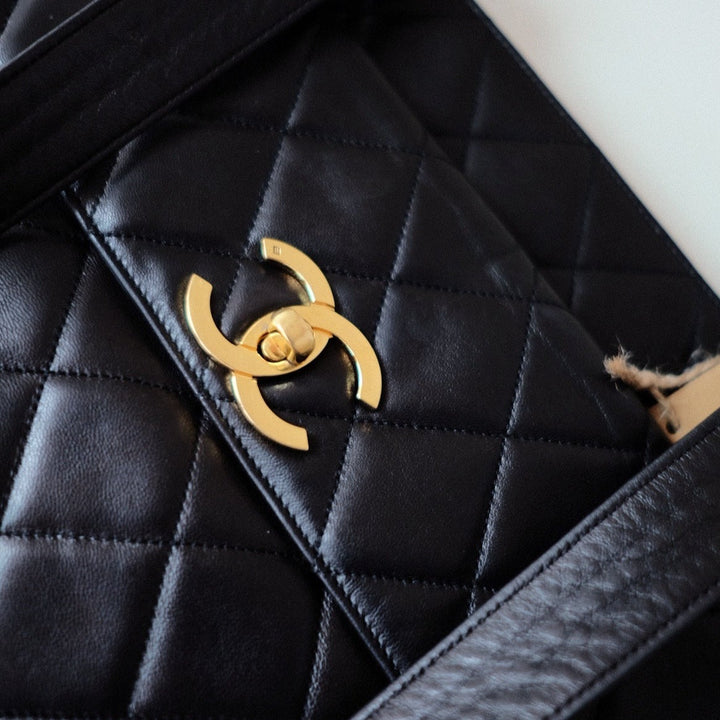 Chanel vintage quilted lambskin tote bag