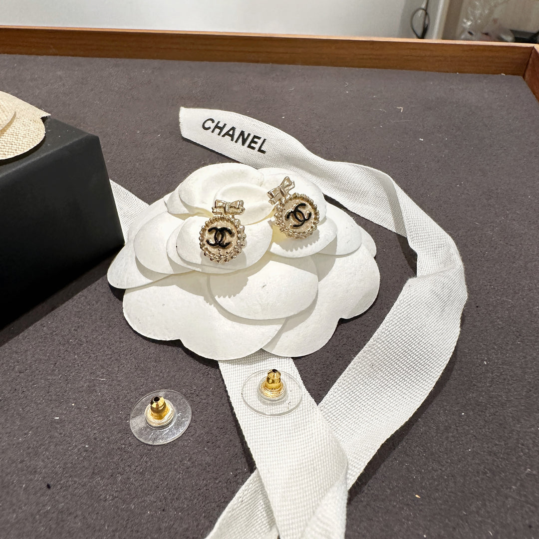 Chanel vintage earrings