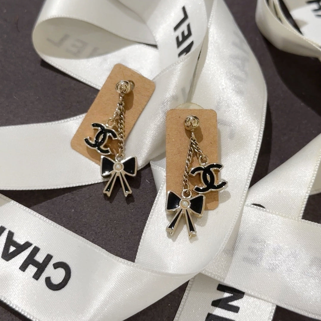Chanel vintage earrings