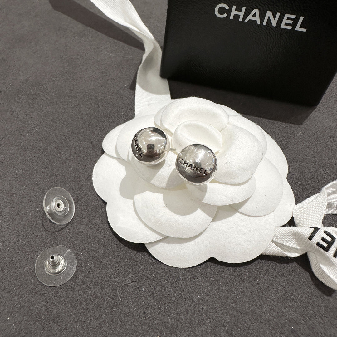 Chanel vintage earrings