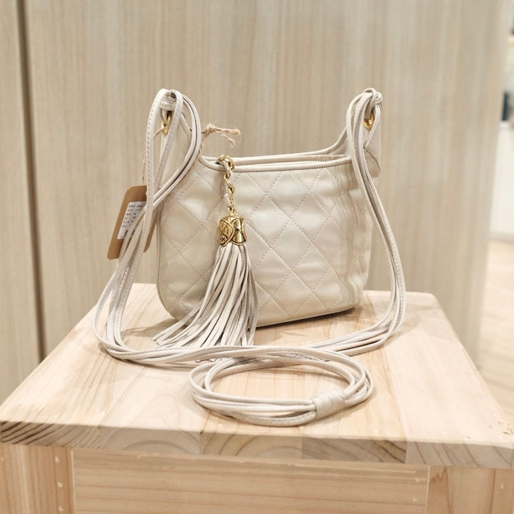 Chanel vintage hobo shoulder bag