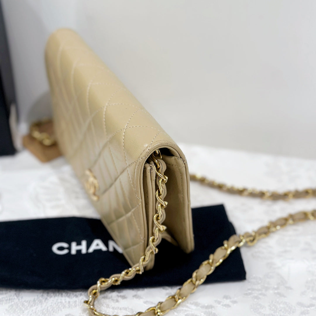 Chanel vintage mini flap bag